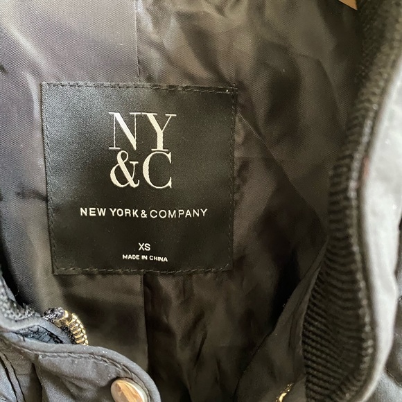 NY&Co Black Quilted Zip up Jacket XS - Picture 3 of 10